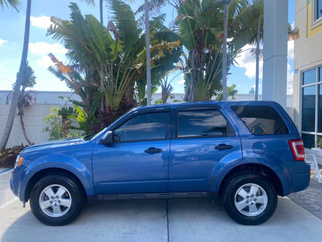 Used 2009 Ford Escape XLS image 34