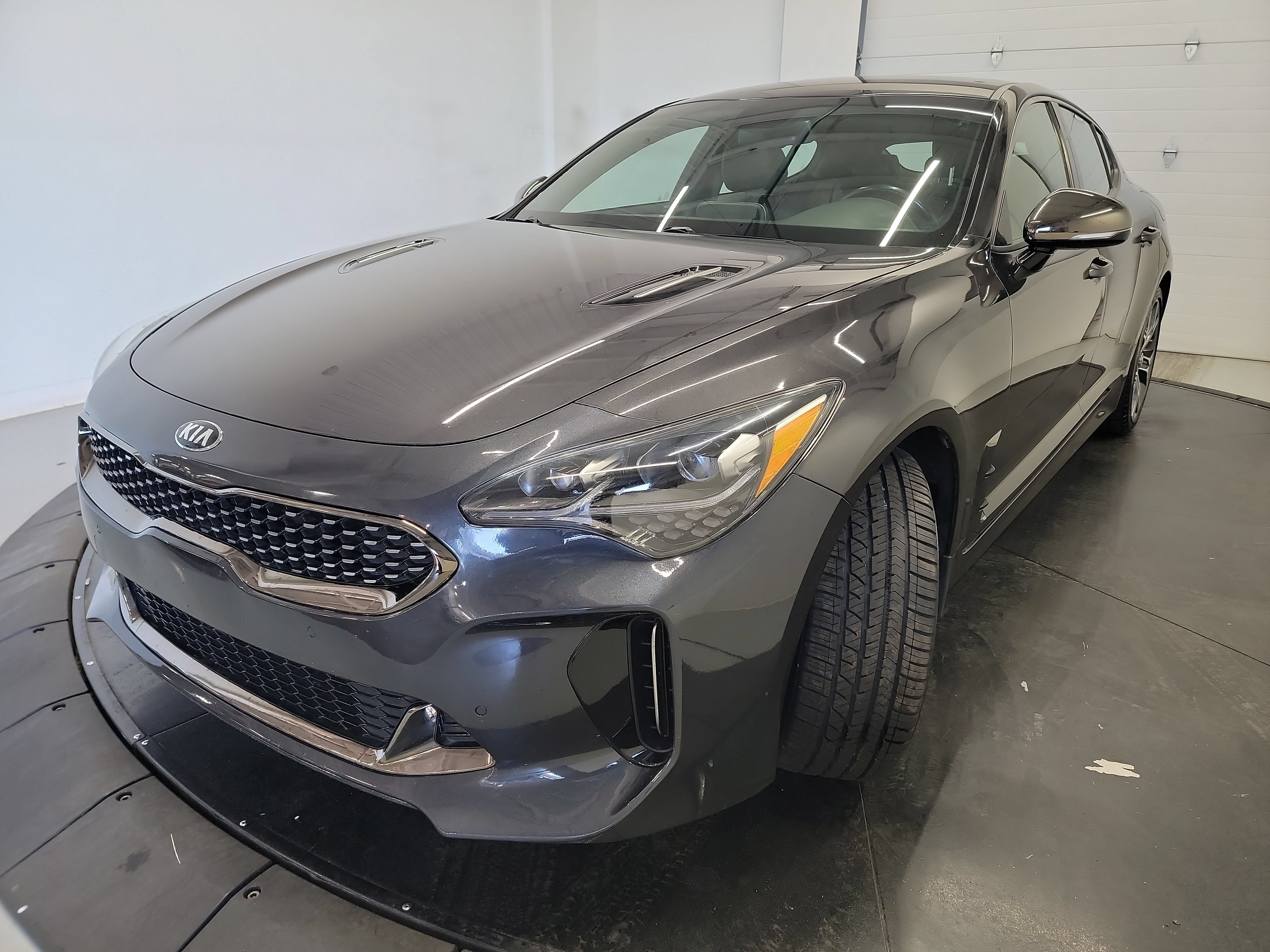 Used 2019 Kia Stinger GT w/ Paint Protection Package AWD/4WD image 3
