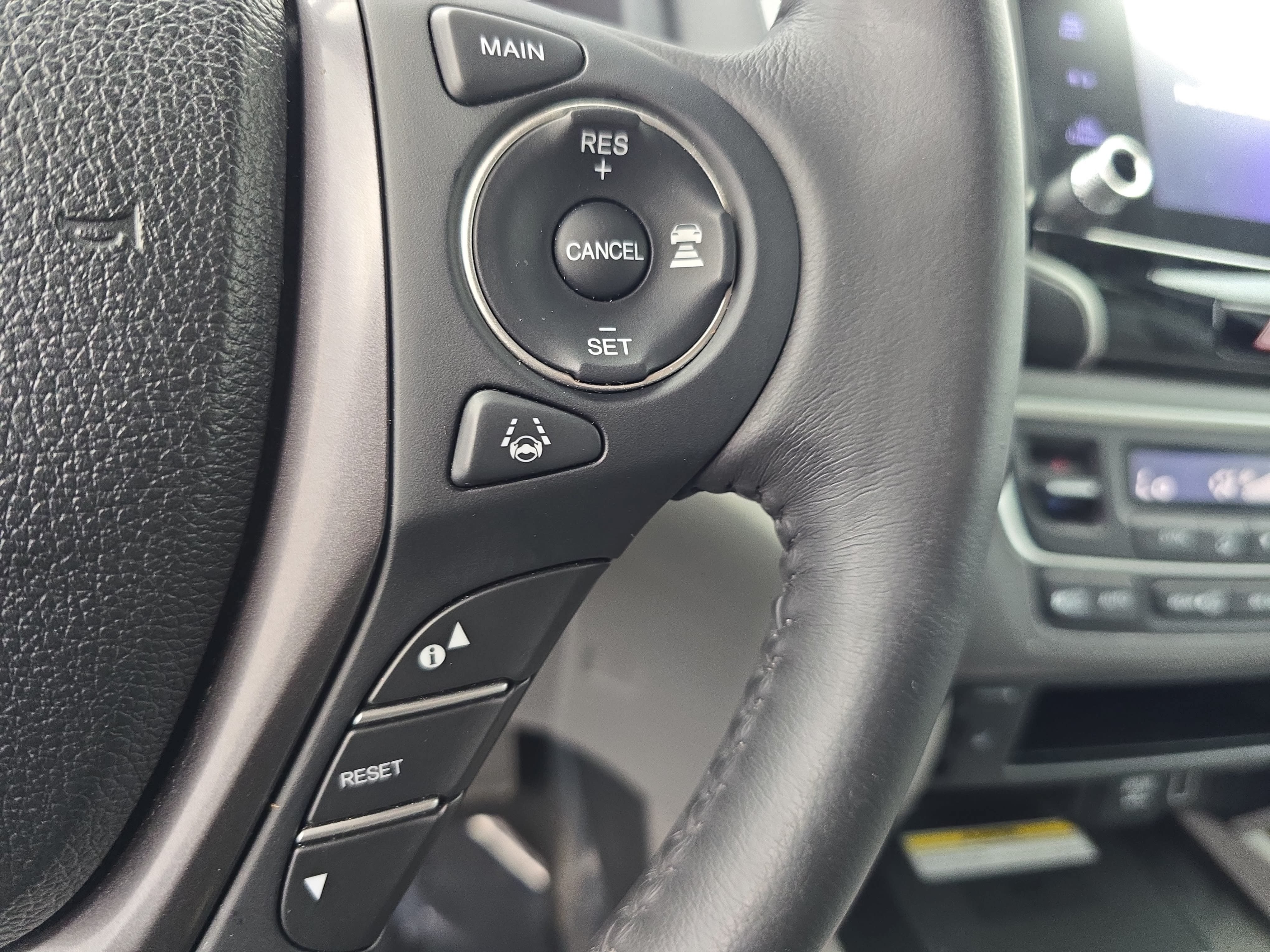 Used 2023 Honda Ridgeline RTL-E image 17
