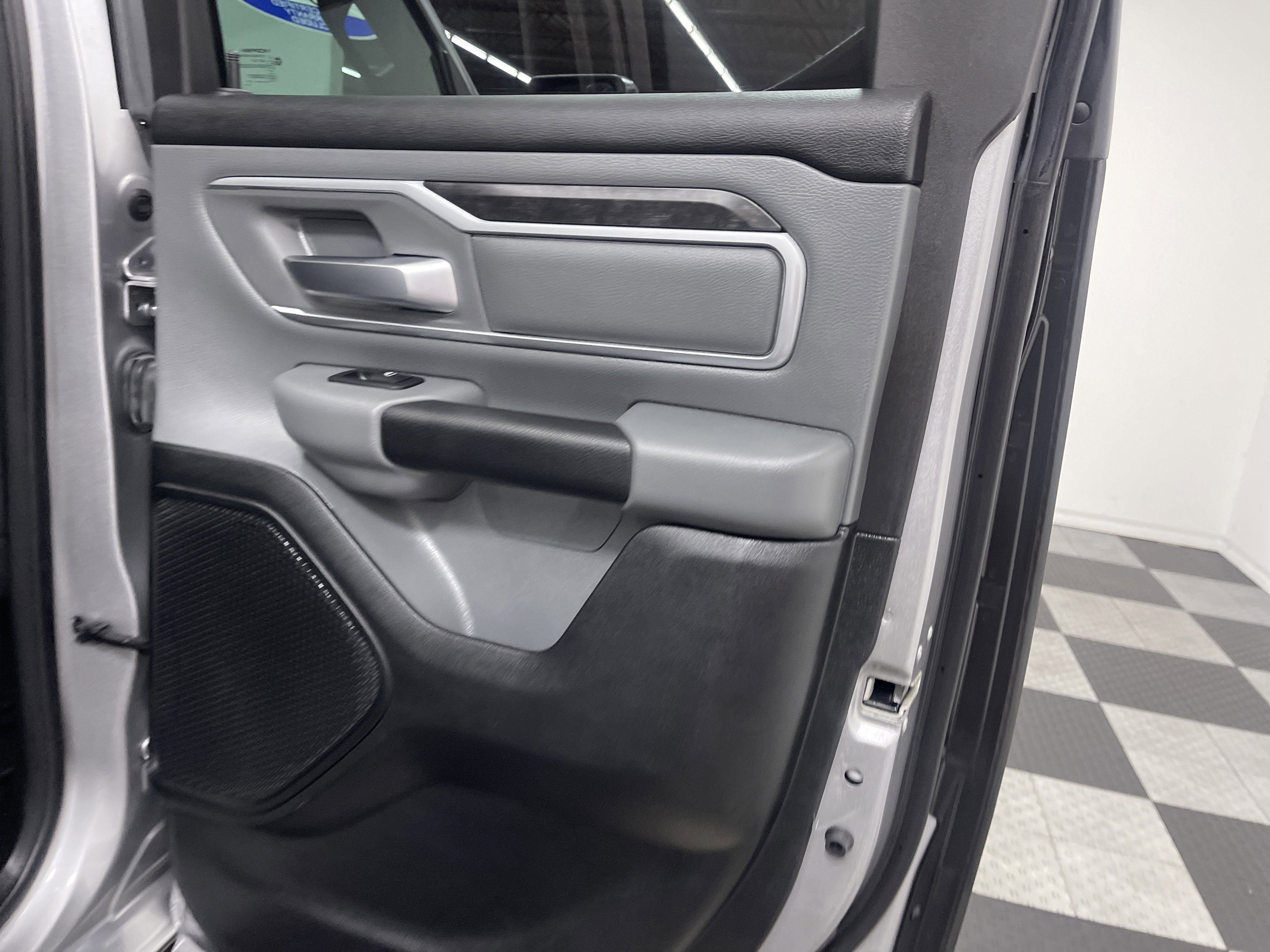 Used 2021 RAM 1500 Big Horn image 18