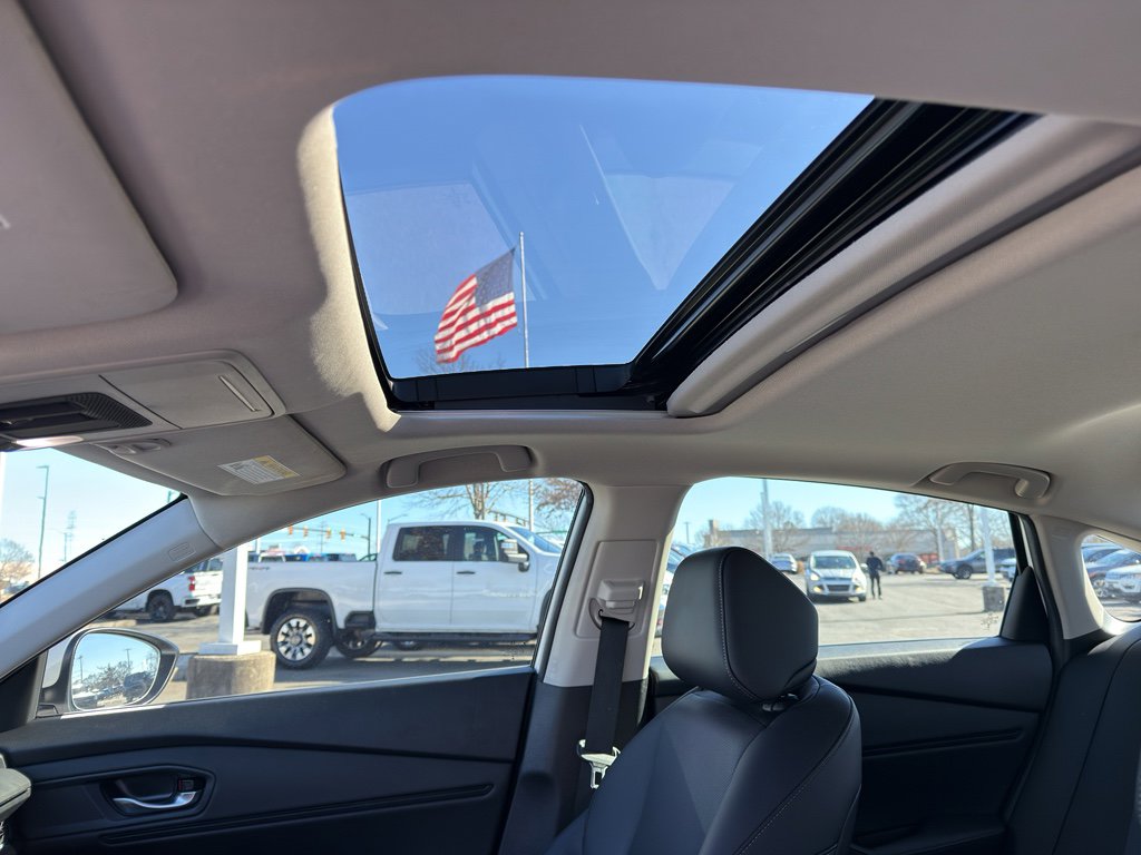 Used 2024 Honda Accord Touring image 15