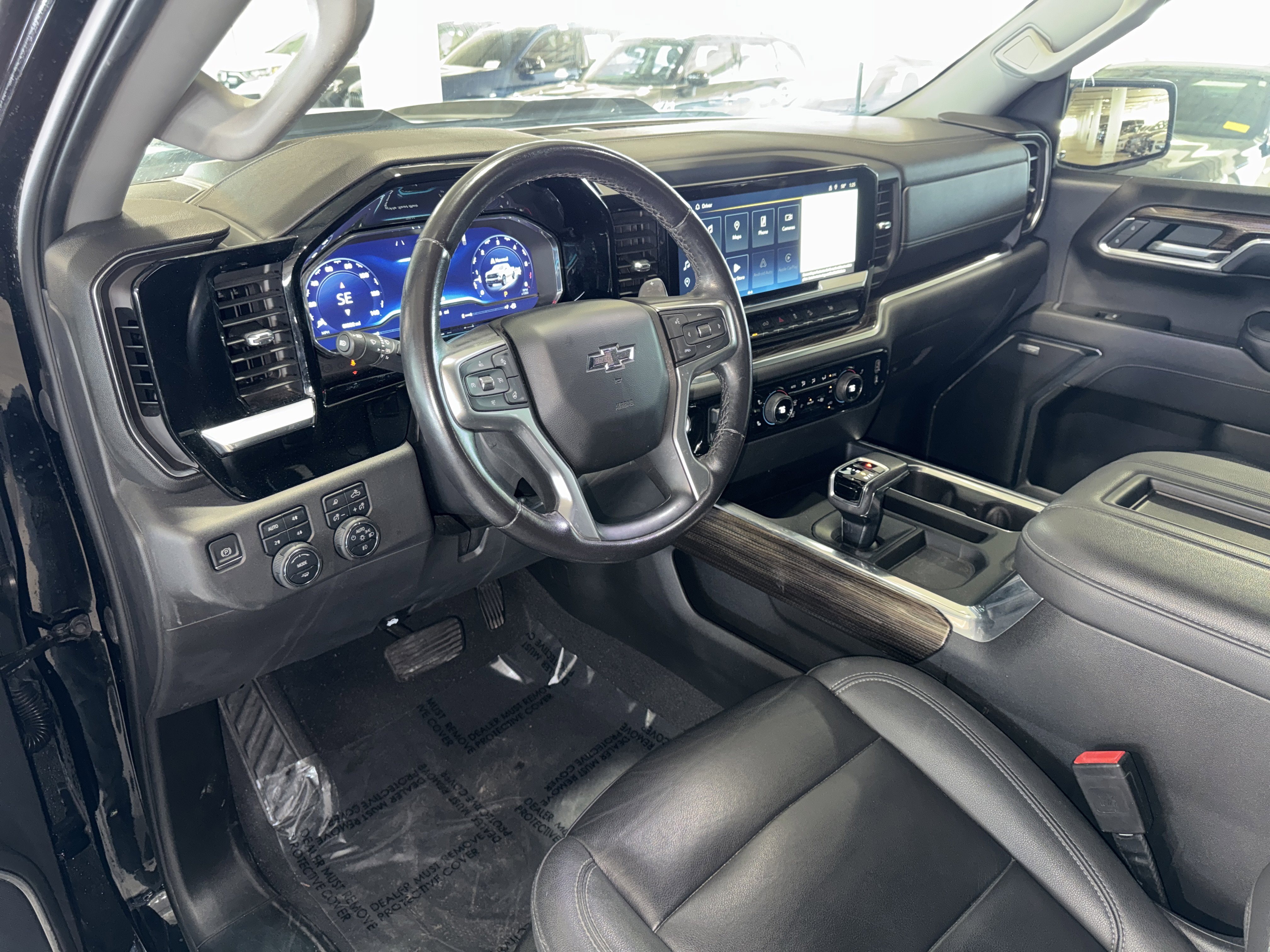 Used 2022 Chevrolet Silverado 1500 LT Trail Boss w/ LT Trail Boss Premium Package image 19