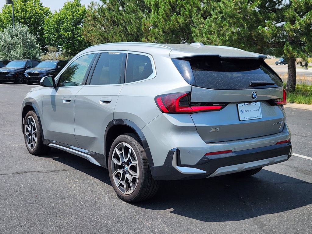 Used 2023 BMW X1 xDrive28i w/ Premium Package AWD/4WD image 3