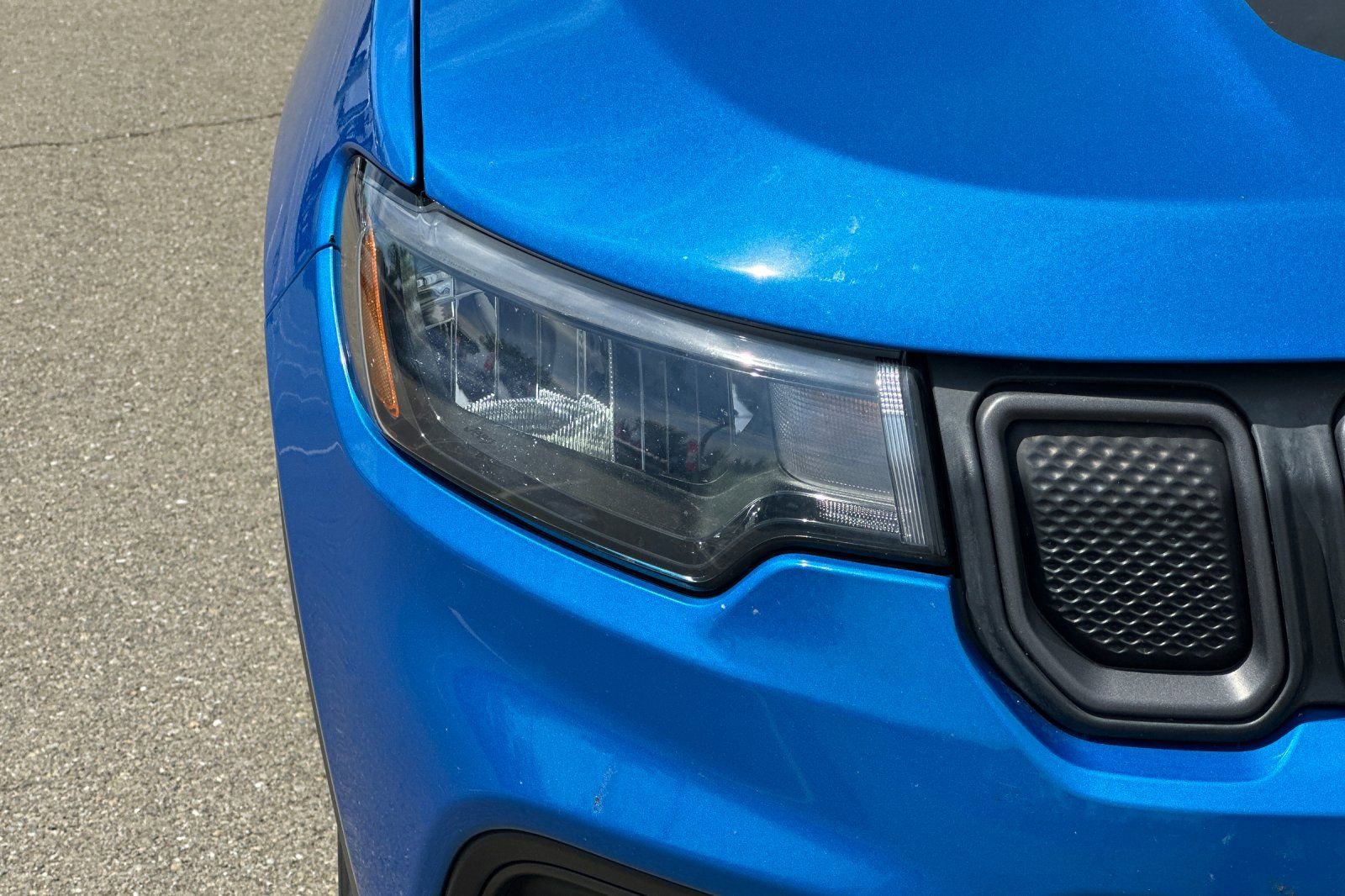 Used 2022 Jeep Compass Trailhawk image 45