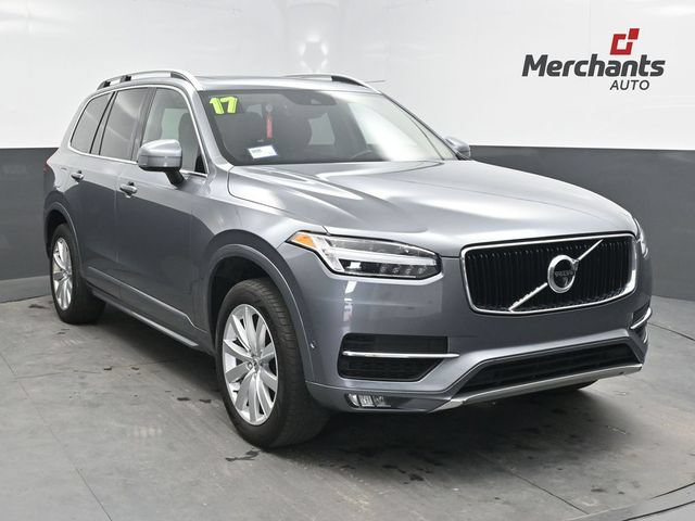 Used 2018 Volvo XC90 T5 Momentum w/ Convenience Package