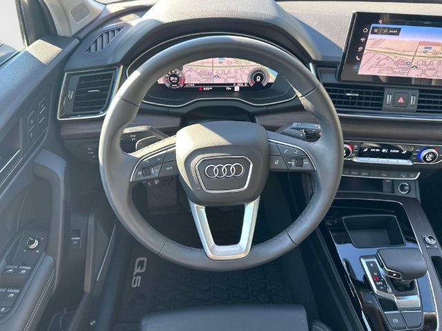 Used 2025 Audi Q5 2.0T Premium Plus AWD/4WD image 18