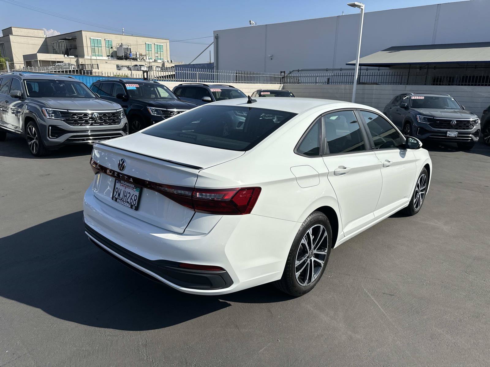 Certified 2026 Volkswagen Jetta Sport FWD image 4