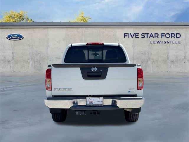 Used 2018 Nissan Frontier SV RWD image 5