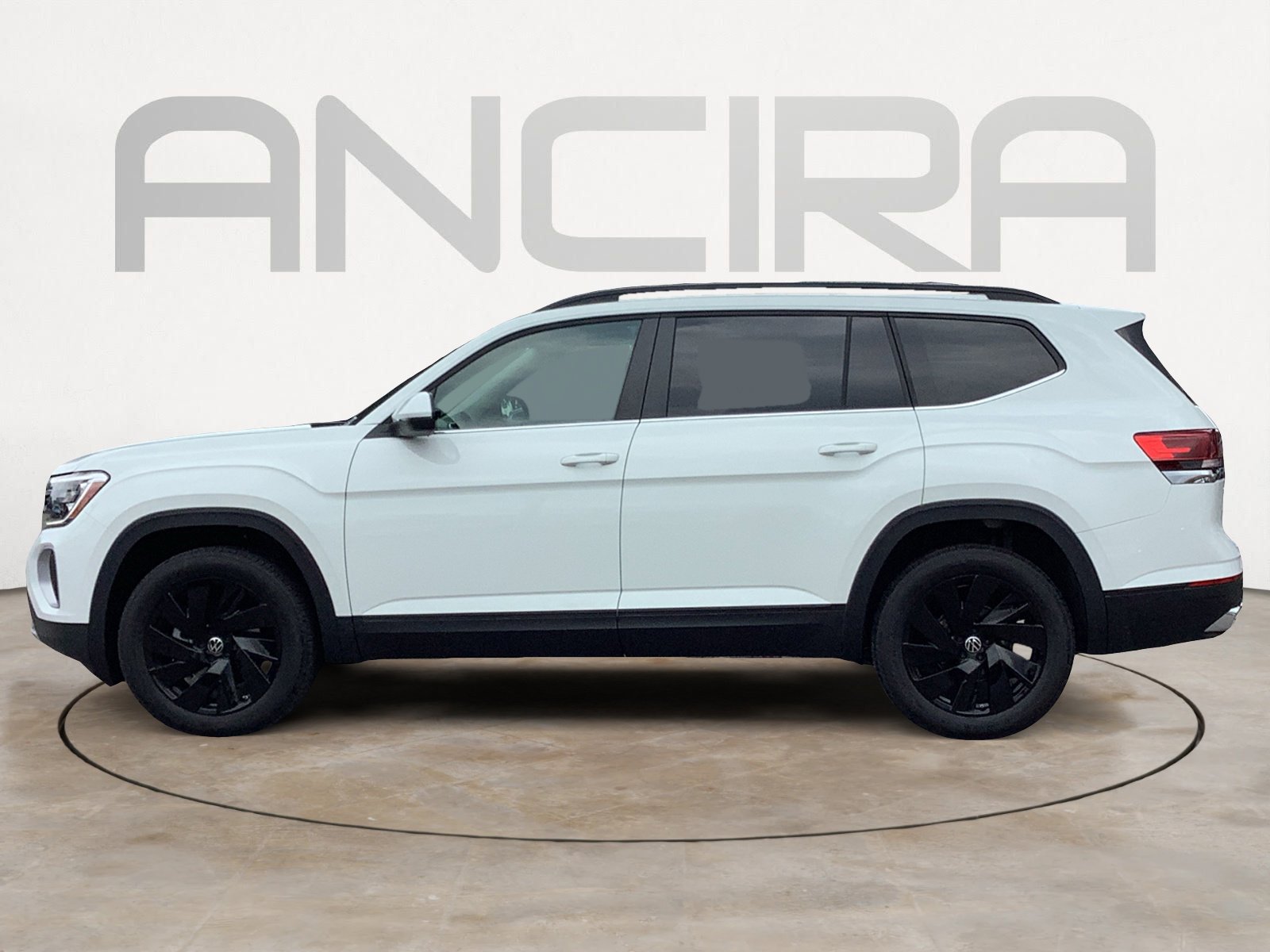 New 2025 Volkswagen Atlas SE FWD image 5
