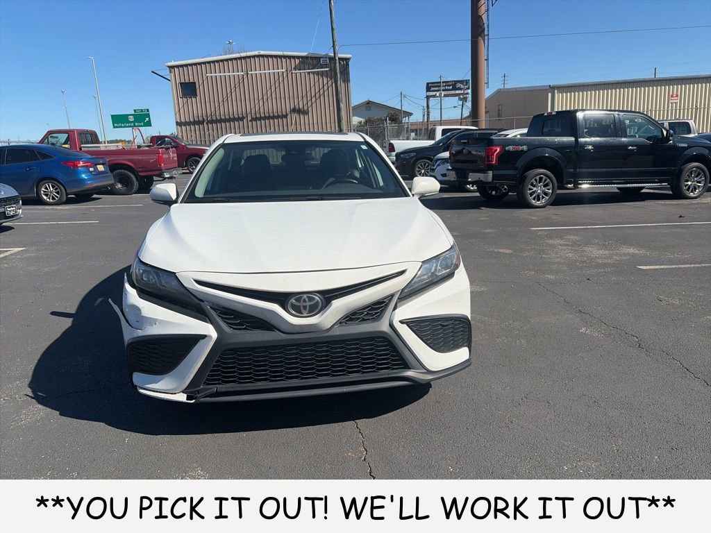 Used 2022 Toyota Camry SE
