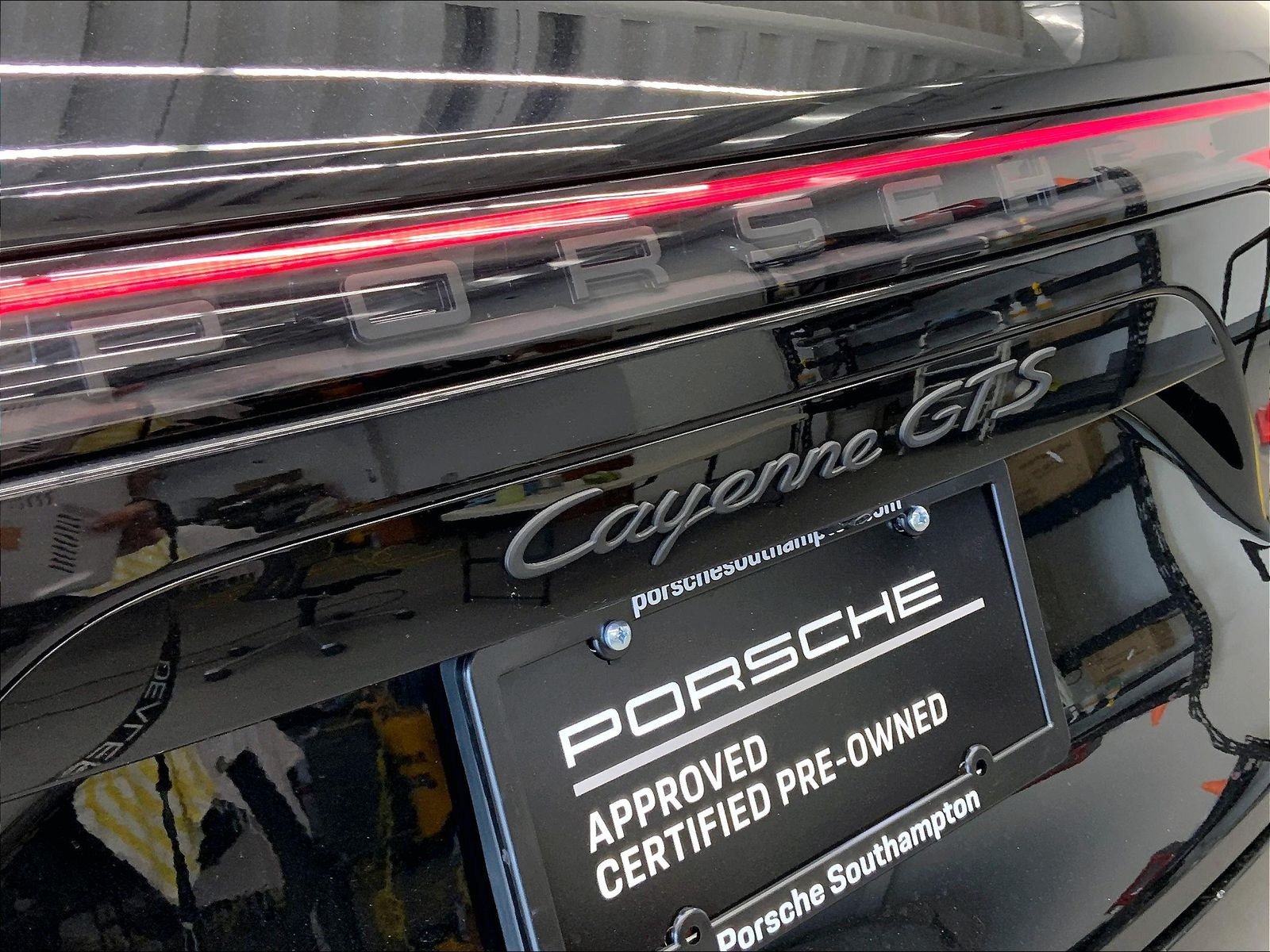 Used 2023 Porsche Cayenne GTS AWD/4WD image 32