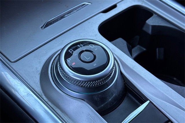 Used 2022 Ford Explorer XLT w/ Equipment Group 202A image 33