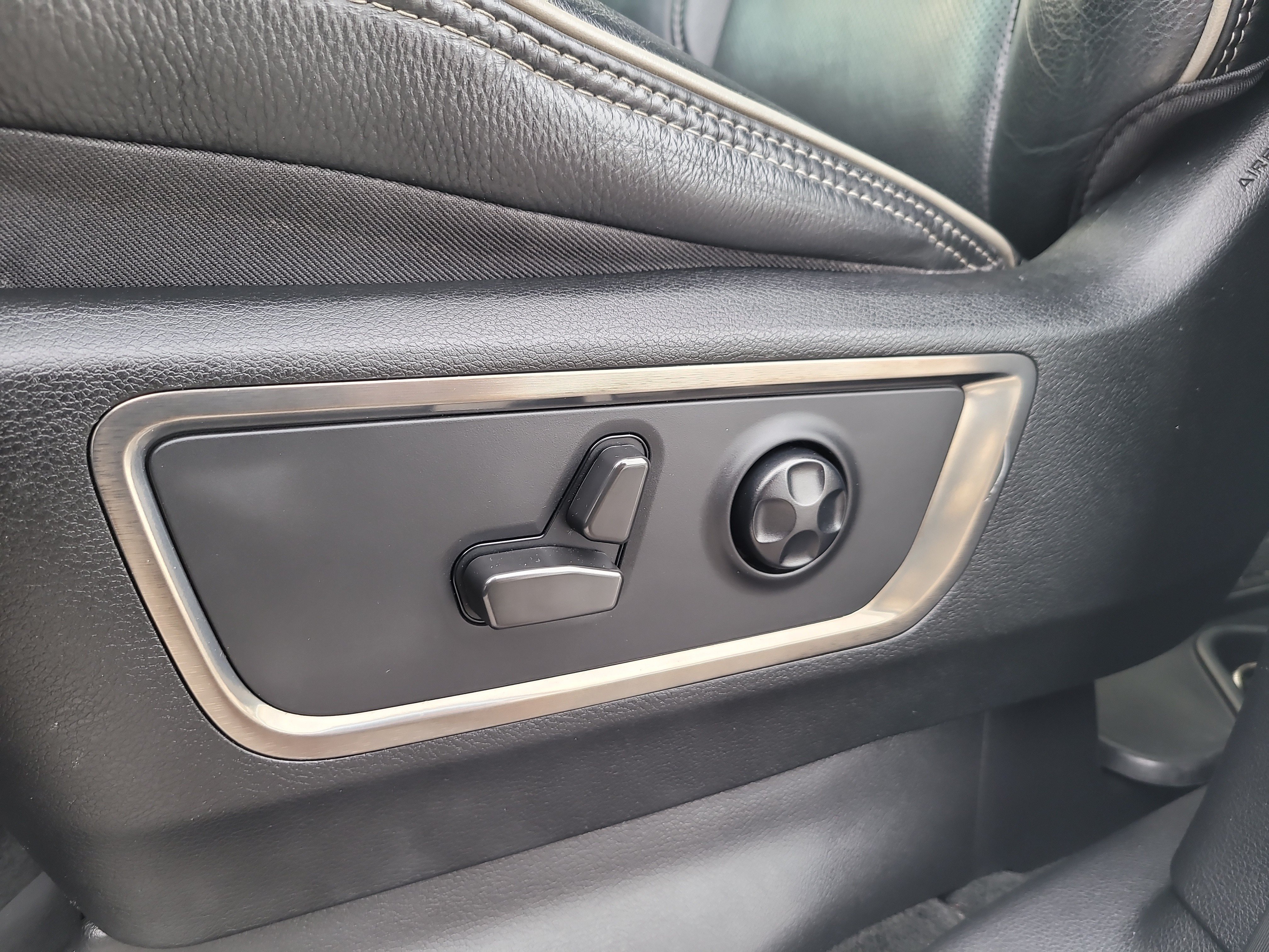 Used 2021 RAM 1500 Limited RWD image 19