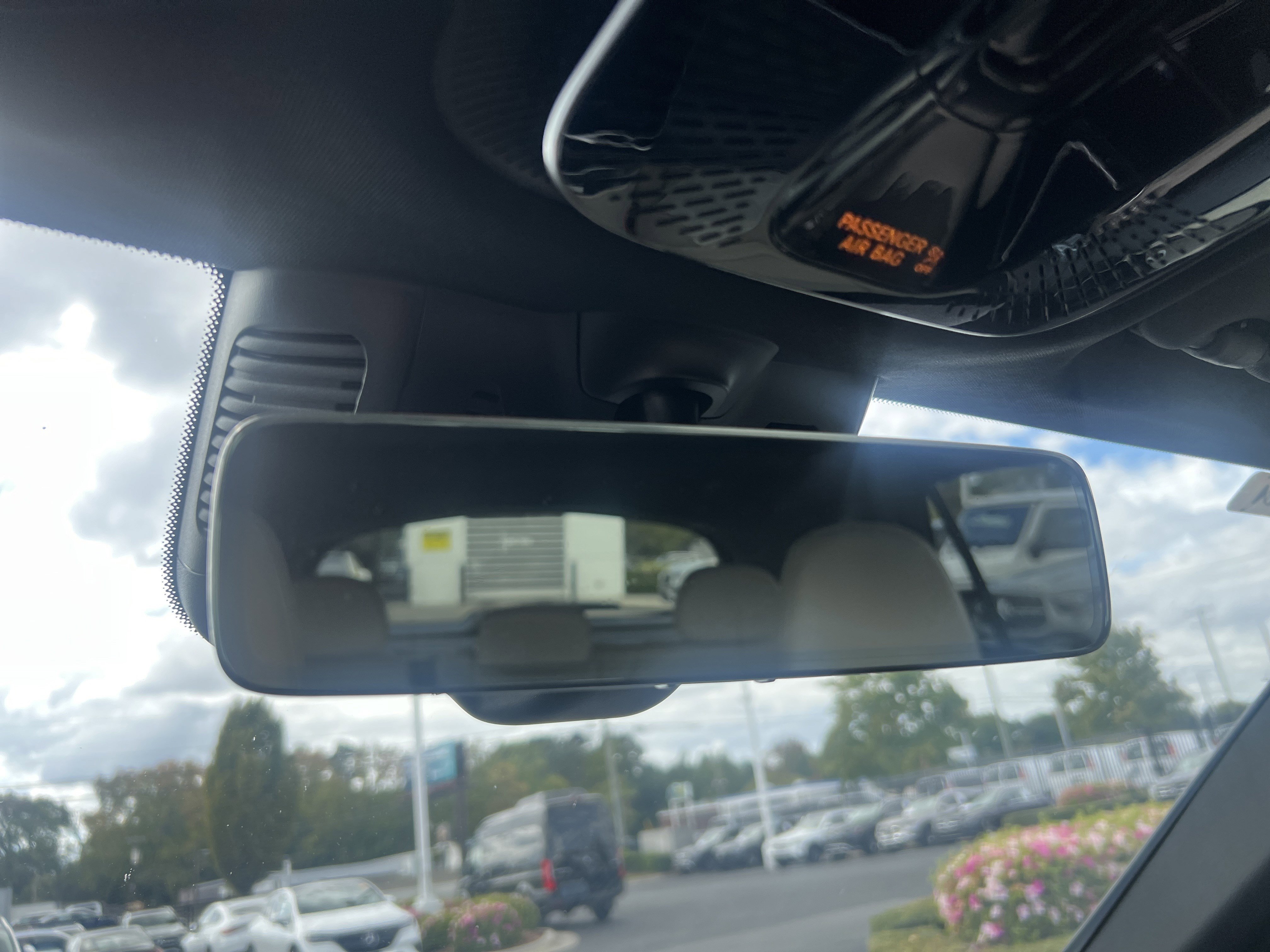 Certified 2024 Mercedes-Benz GLC 300 4MATIC image 27