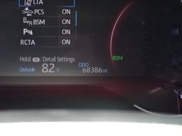 Used 2019 Toyota RAV4 Limited w/ Carpet Mat Package FWD image 26