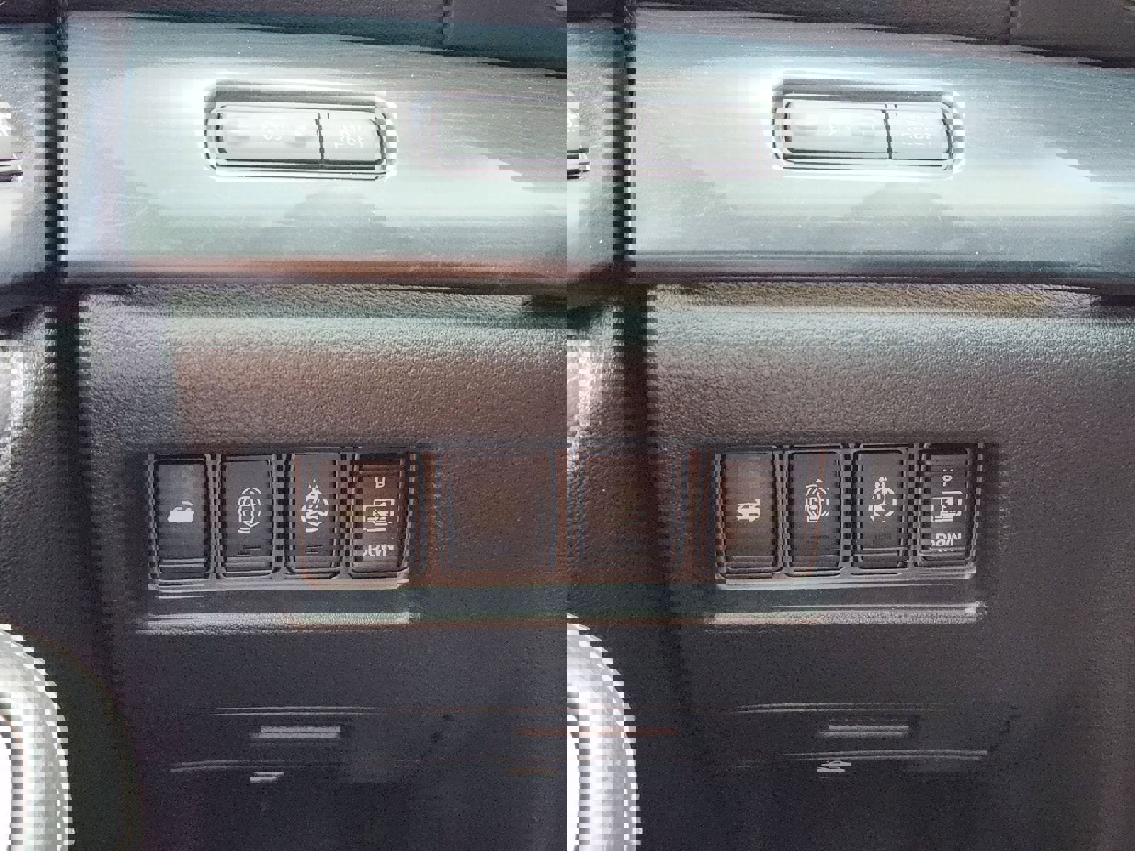 Used 2023 Nissan Maxima Platinum w/ Sport Mat Group FWD image 30