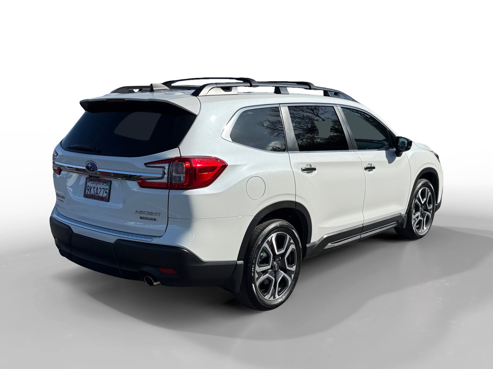 Certified 2024 Subaru Ascent Touring w/ Popular Package #2 image 5