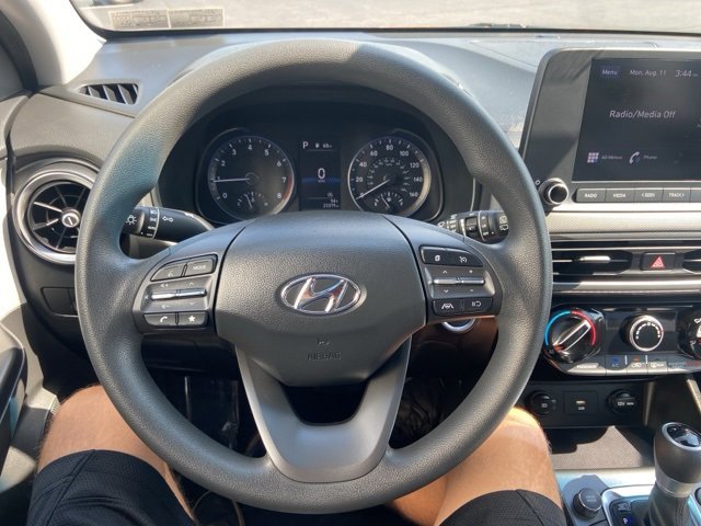 Used 2023 Hyundai Kona SEL image 10