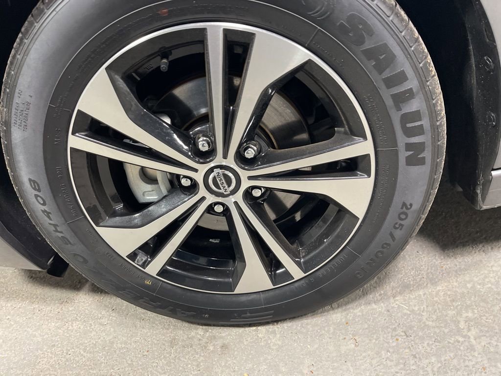 Used 2023 Nissan Sentra SV image 35