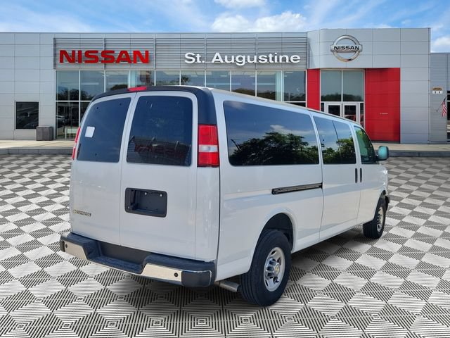 Used 2024 Chevrolet Express 3500 LT w/ LT Preferred Equipment Group RWD image 2