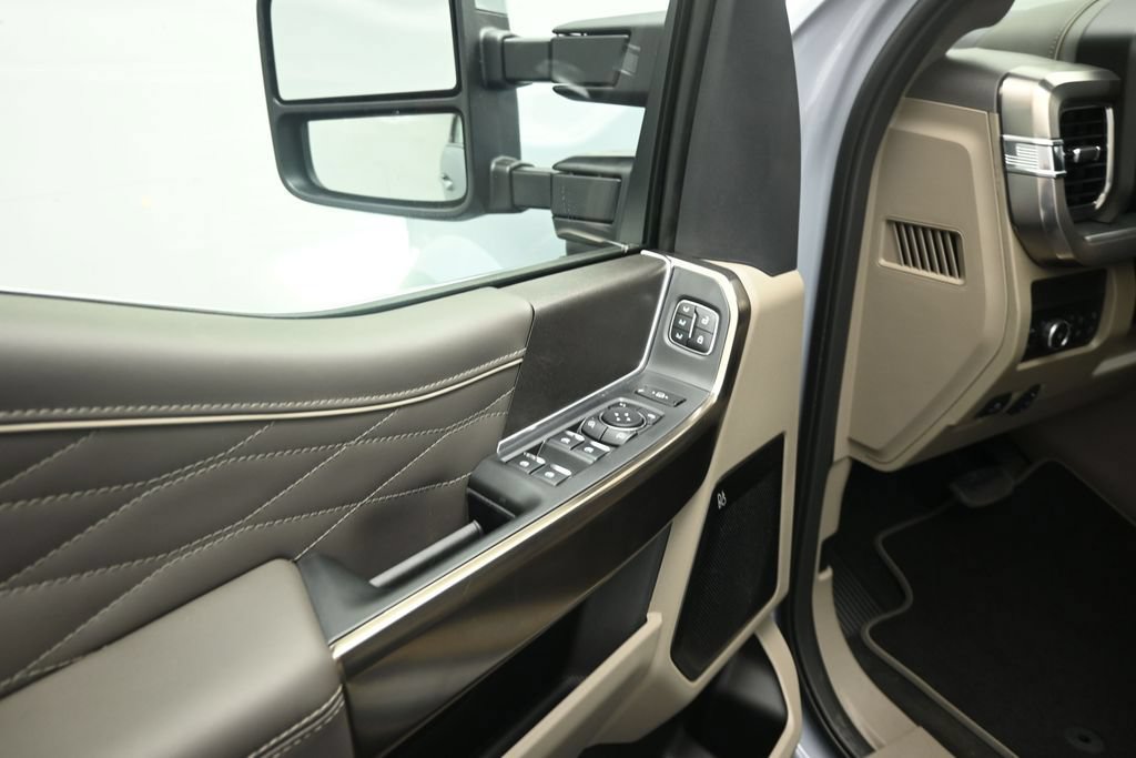 New 2026 Ford F450 Platinum w/ Platinum Plus Package AWD/4WD image 7
