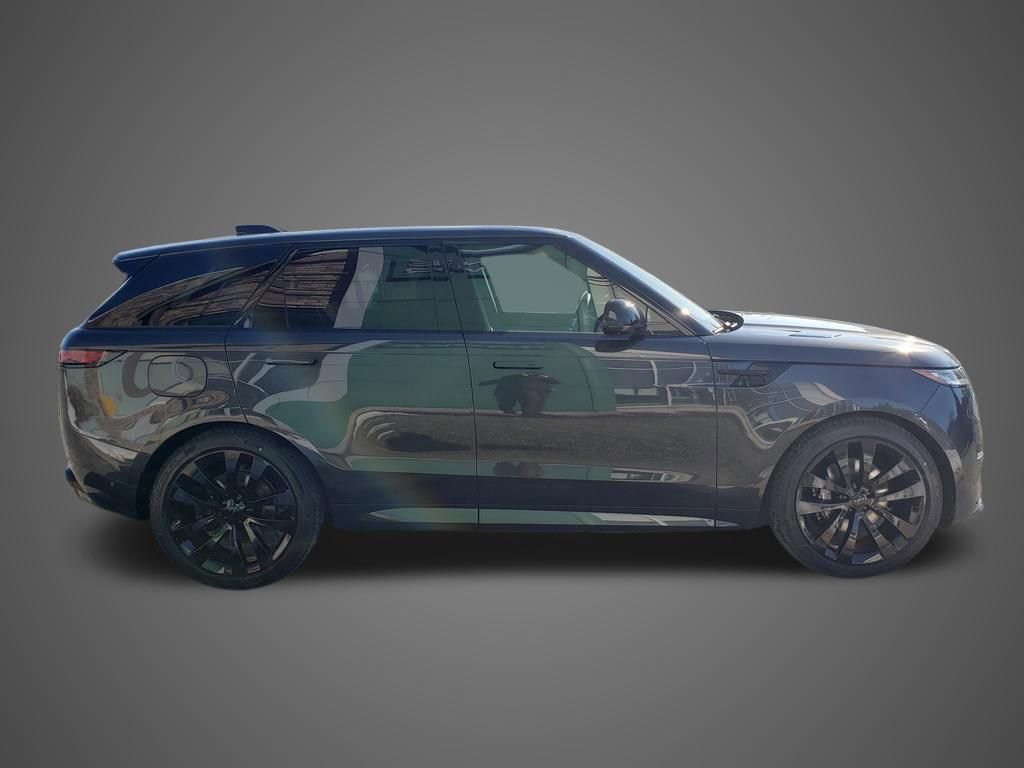 New 2026 Land Rover Range Rover Sport Dynamic SE image 4