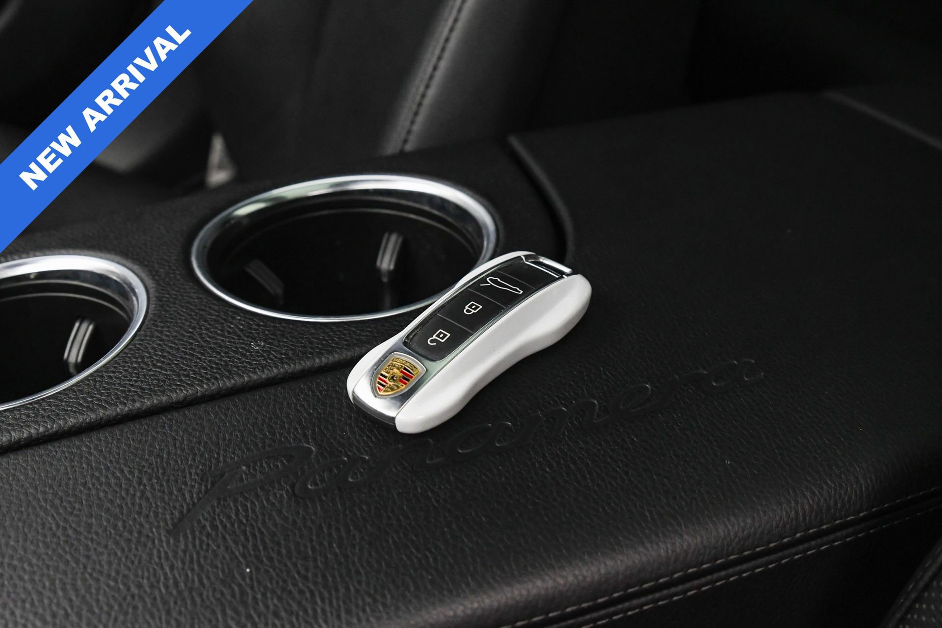 Used 2022 Porsche Panamera Platinum Edition image 21