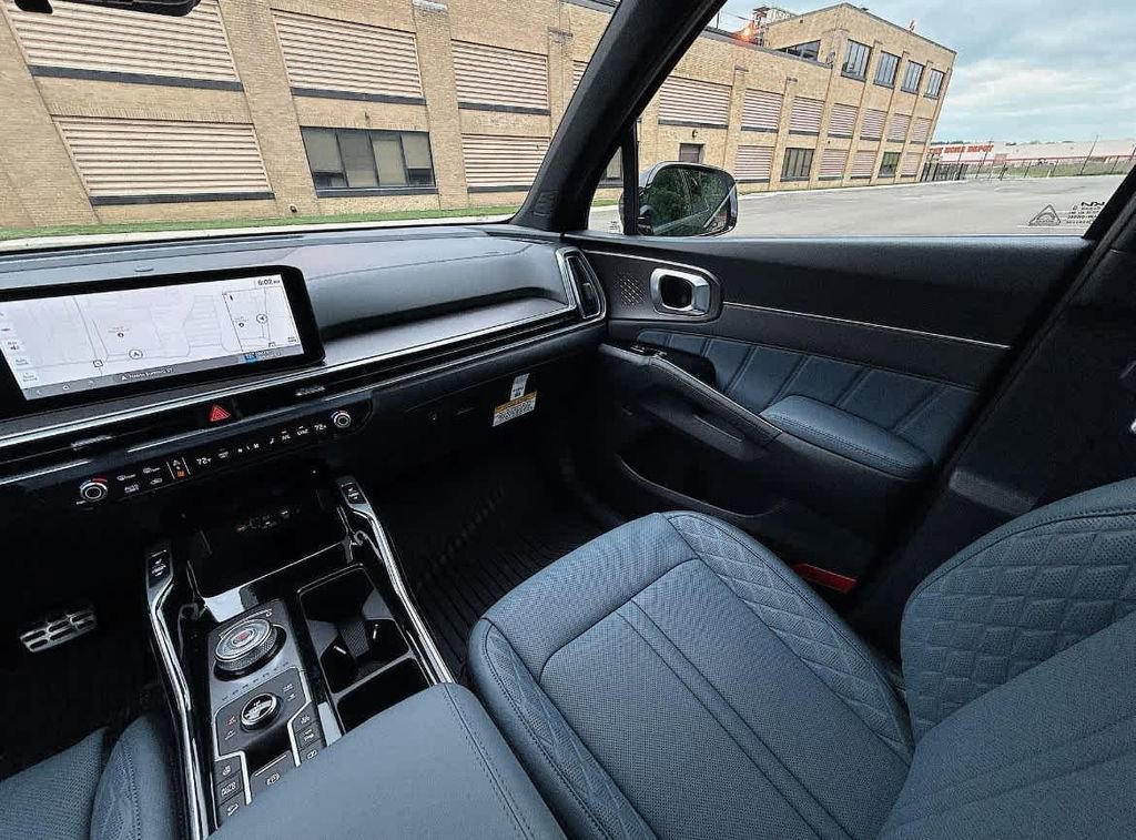 New 2025 Kia Sorento SX Prestige AWD/4WD image 7