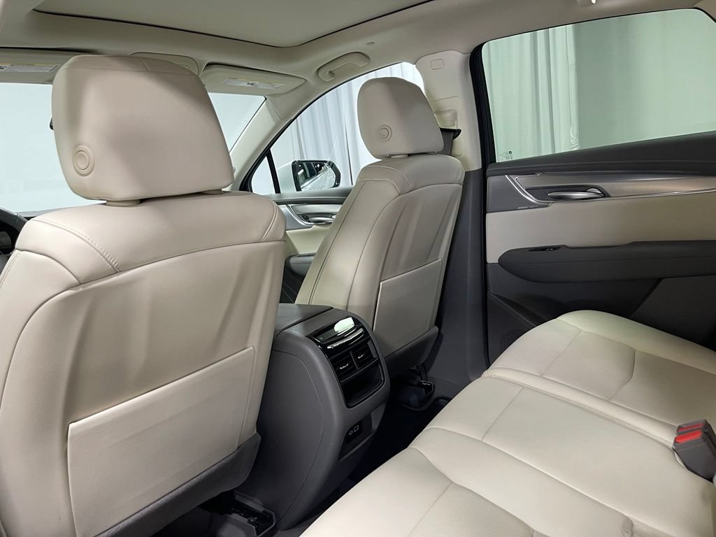 Used 2023 Cadillac XT5 Premium Luxury AWD/4WD image 26