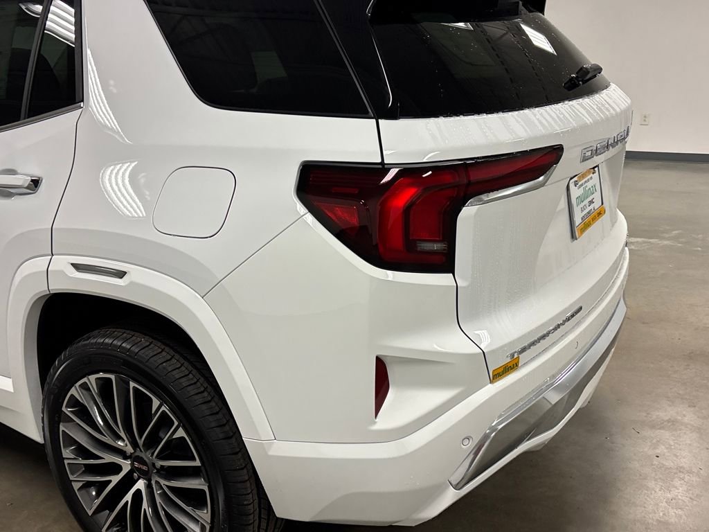 New 2026 GMC Terrain Denali AWD/4WD image 13