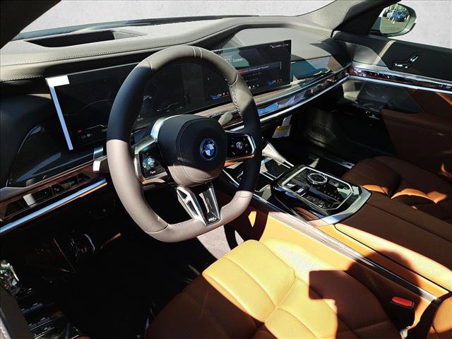 New 2026 BMW i7 xDrive60 AWD/4WD image 3