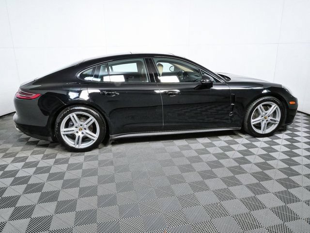 Certified 2019 Porsche Panamera 4 AWD/4WD image 27