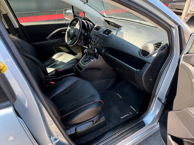 Used 2012 MAZDA MAZDA5 Grand Touring FWD image 18