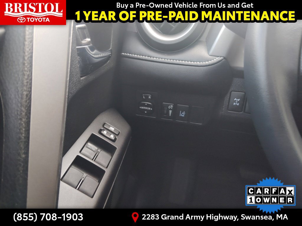 Used 2018 Toyota RAV4 XLE AWD/4WD image 21
