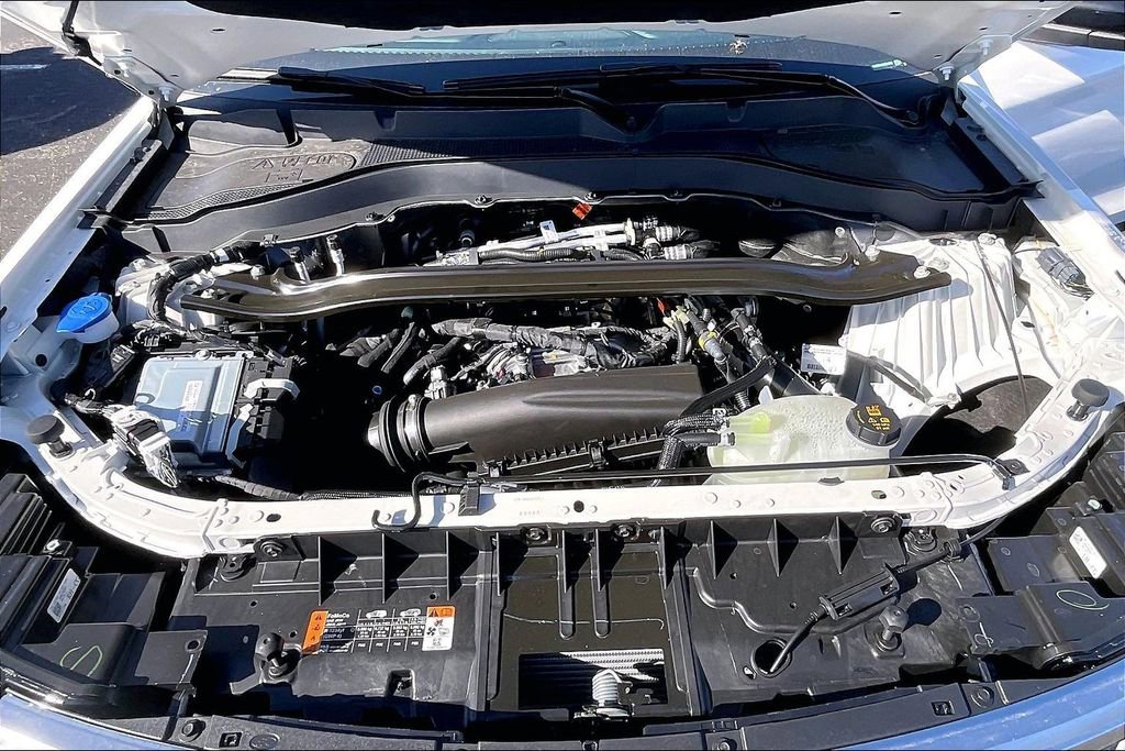 New 2025 Ford Explorer Platinum image 11