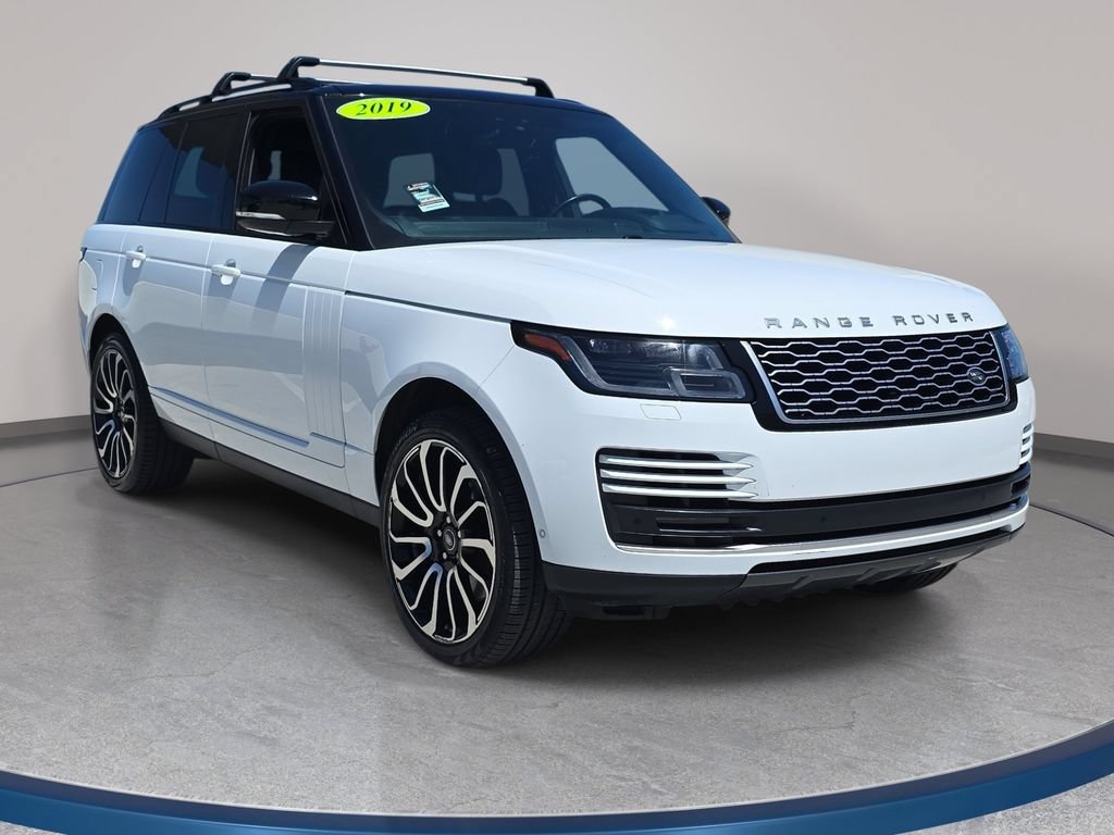 Used 2019 Land Rover Range Rover Supercharged AWD/4WD image 4