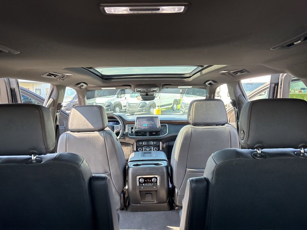 Used 2023 Chevrolet Tahoe High Country AWD/4WD image 24
