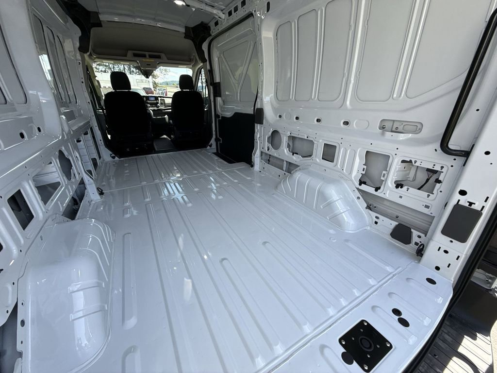 New 2025 Ford Transit 350 148 Medium Roof AWD image 36