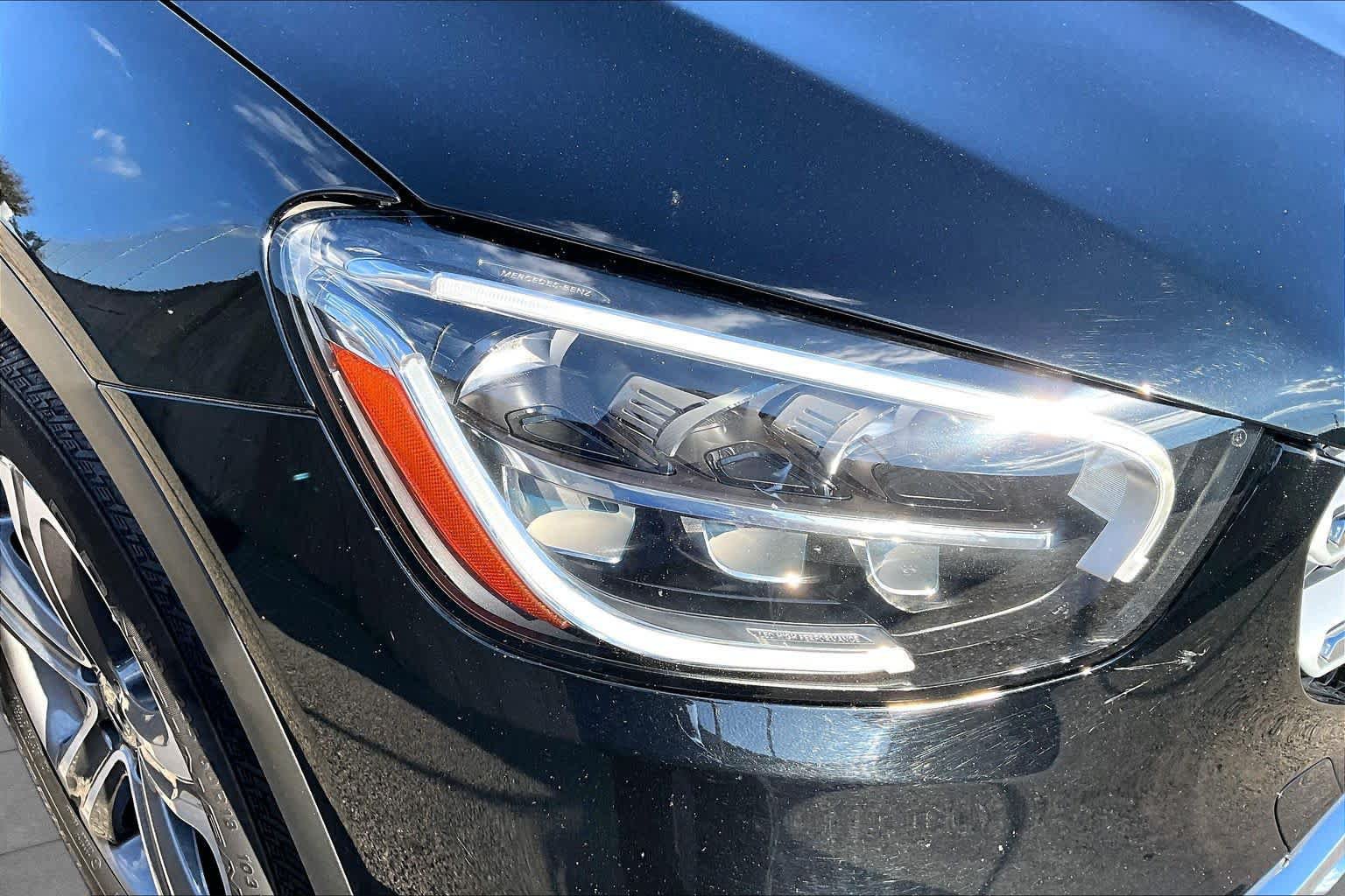Used 2021 Mercedes-Benz GLC 300 image 29
