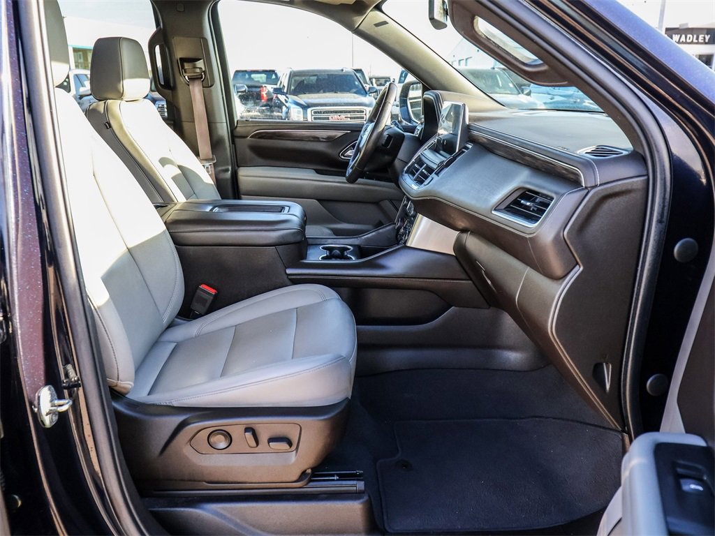 Used 2022 Chevrolet Tahoe LT w/ LT Signature Package image 13