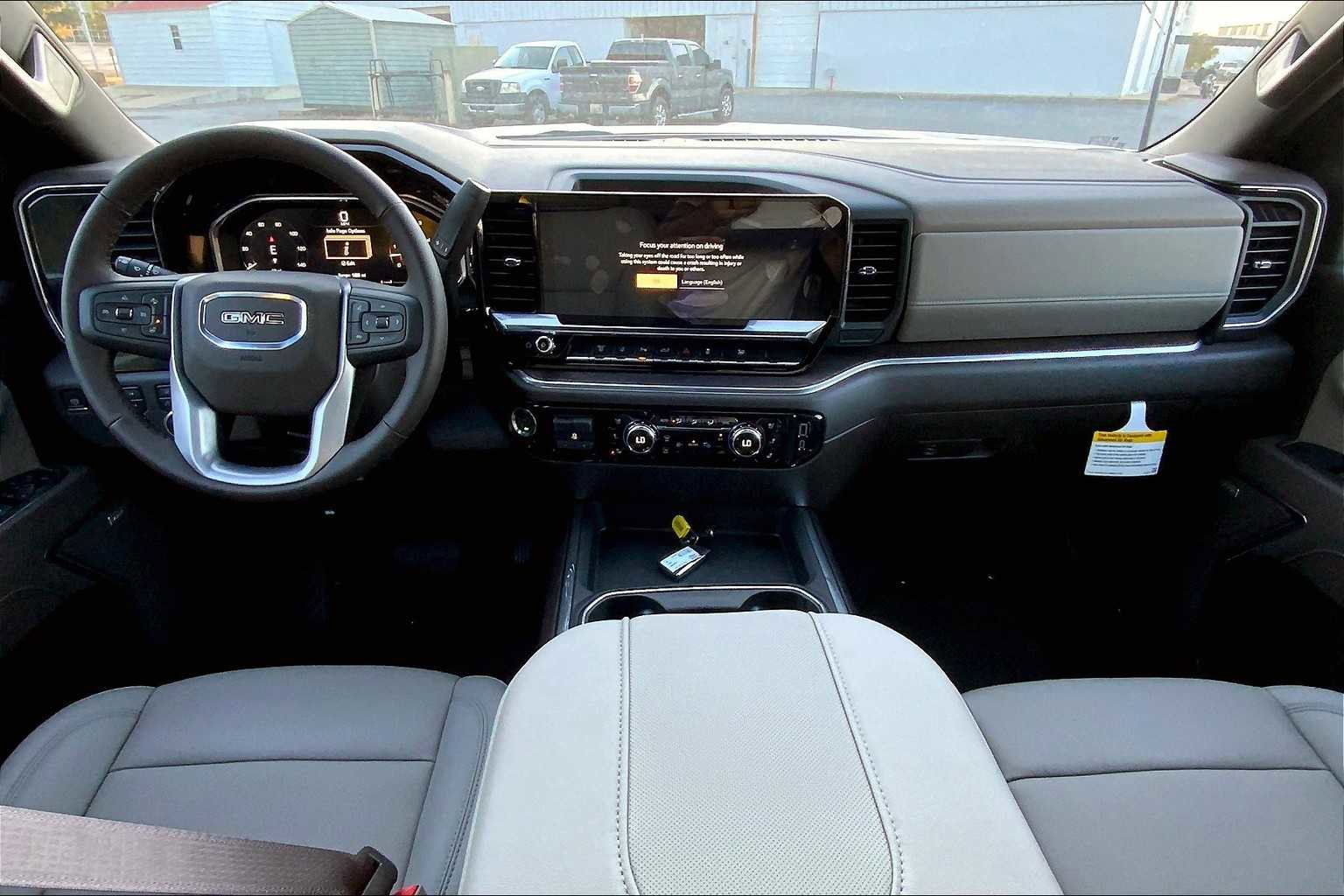 New 2026 GMC Sierra 2500 SLT w/ SLT Premium Package image 5