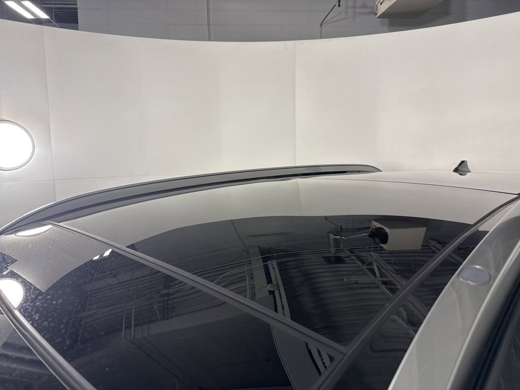 Used 2020 Hyundai Santa Fe Limited image 11