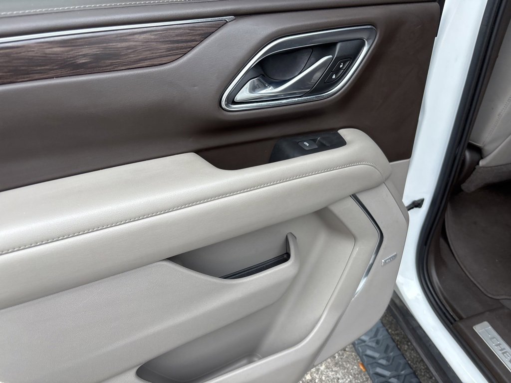 Used 2021 Chevrolet Tahoe Z71 w/ Z71 Off-Road Package image 6