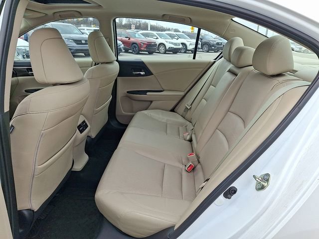 Used 2016 Honda Accord EX-L image 23