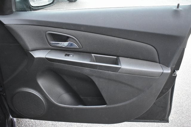 Used 2014 Chevrolet Cruze LT w/ RS Package image 37
