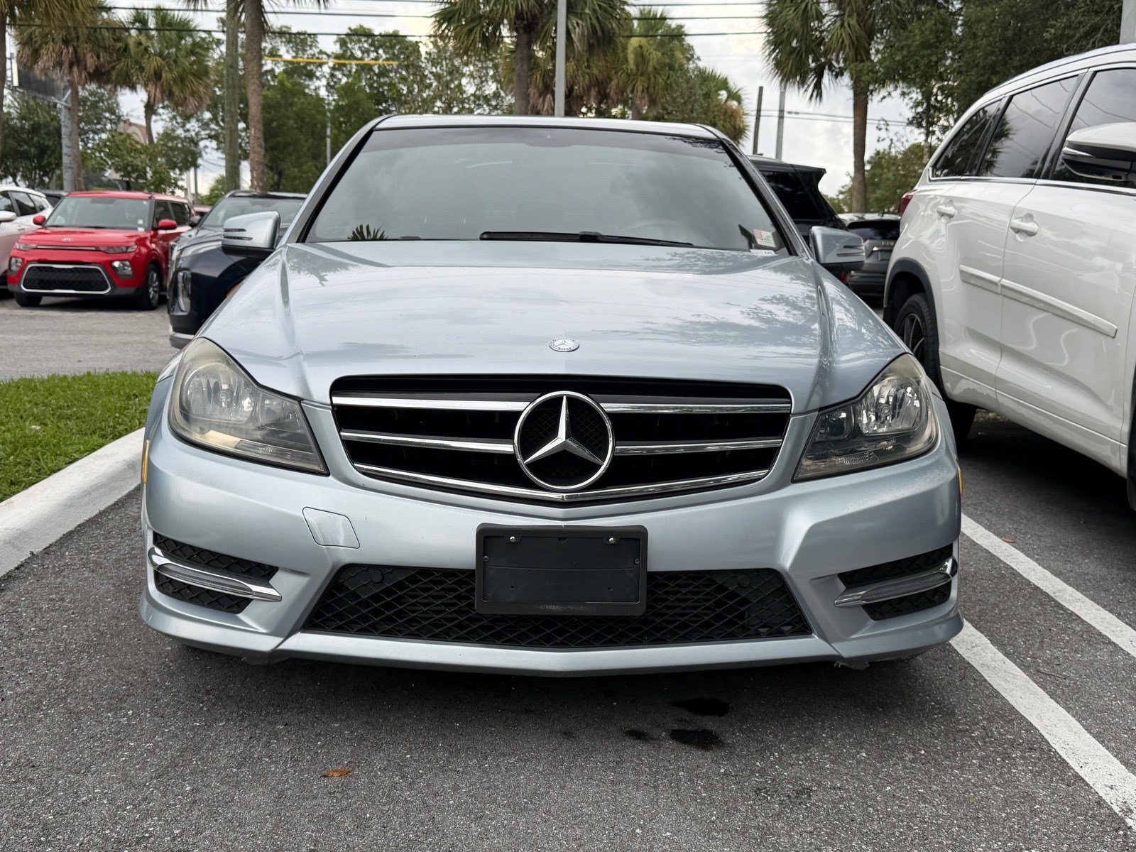 Used 2014 Mercedes-Benz C 250 Sedan image 2