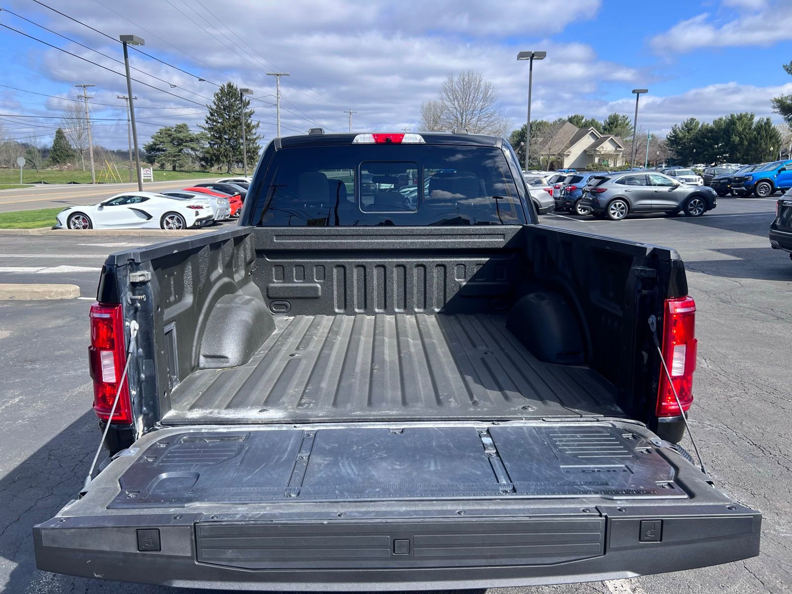 Used 2021 Ford F150 XLT w/ Equipment Group 302A High image 8