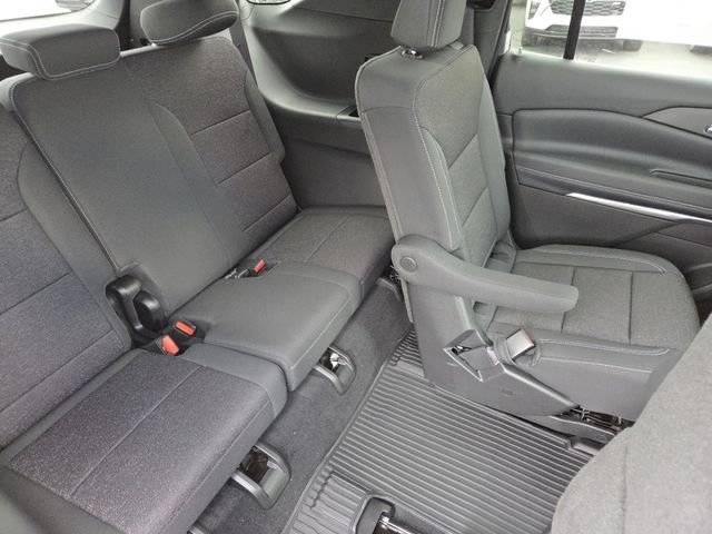 New 2026 Chevrolet Traverse LT w/ Driver Confidence Package image 27