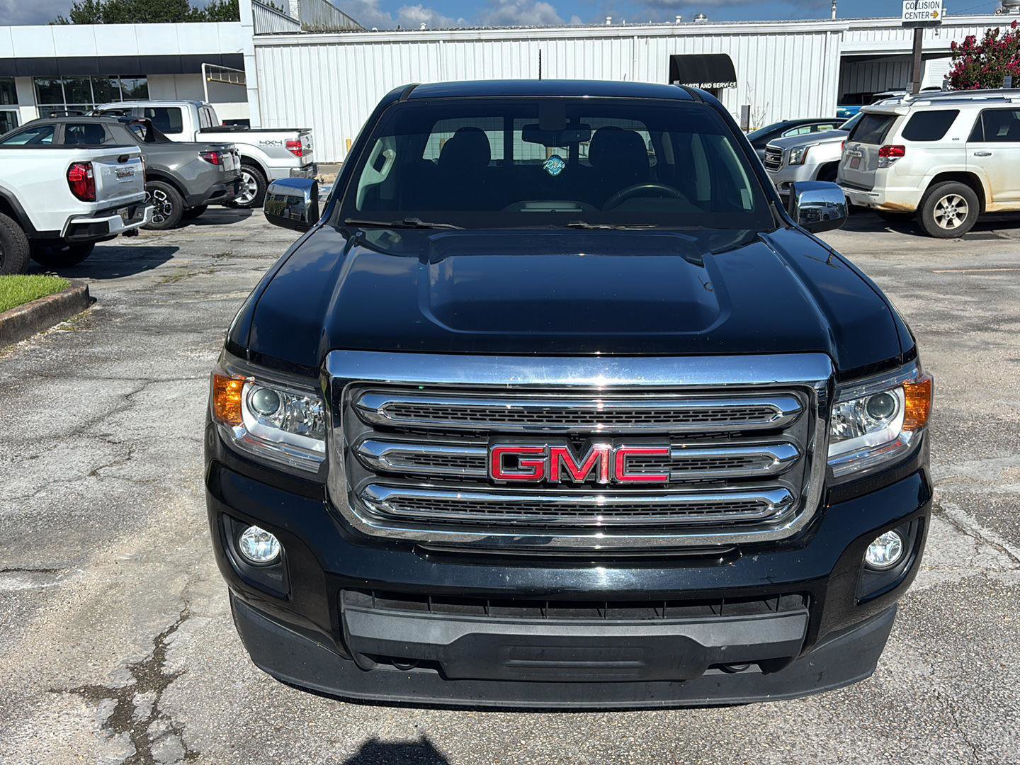 Used 2016 GMC Canyon SLE w/ SLE Convenience Package AWD/4WD image 2