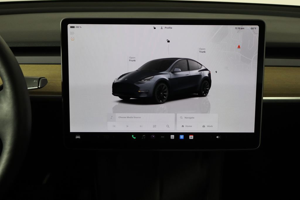 Used 2023 Tesla Model Y Long Range AWD/4WD image 24